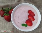 Foto langkah ke 4 dari resep Banana Strawberry Smoothie.