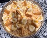 A picture of step 4 of No Bake Banana Pudding Cheesecake.