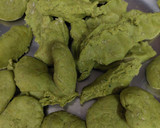 मेथी की पूरी (methi ke poori recipe in Hindi) रेसिपी चरण 3 फोटो