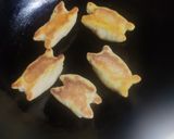 A picture of step 5 of Potato Riceflour Small Bread.