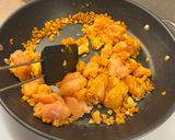 Kókuszos ananászos csirke curry recept fázis 4 fotója