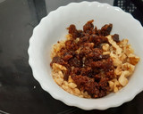 Foto del paso 4 de la receta: Tarta de manzana con pasas y nueces en masa de hojaldre