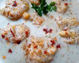 A picture of step 7 of Mash ki daal kay dahi baray (Lentil fritters in yoghurt).