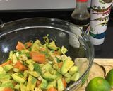 Foto del paso 3 de la receta Ensalada de pollo, aguacate, pepino y papaya