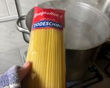 Foto del paso 1 de la receta: Fideos para flojos: con jamón, queso y crema