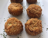 Foto del paso 3 de la receta: Bolitas de queso de cabra con sésamo