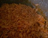 صورة لخطوة 6 من وصفة رز أحمر بالشعرية