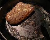 Foto langkah ke 3 dari resep Pan Fried Medium Rare Steak Sous Vide Cooking Style.