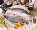 รูปขั้นตอนการทำที่ 1 ของ กะพงนึ่งซีอิ๊ว v.2🐟 / Steamed fish with soy sauce 🐟
