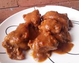 Foto del paso 9 de la receta: Costillas de cerdo en salsa de vino tinto🍖🍷🍅