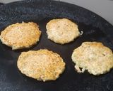 ફણગાવેલા મગ ના ઉત્તપમ (Sprouted Moong Uttapam Recipe In Gujarati) રેસીપી સ્ટેપ3ફોટો