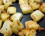 Gambar langkah 3 resipi Cabonara garlic bread.