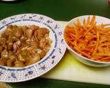 Foto del paso 1 de la receta: Pollo con zanahoría picante