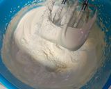 Foto langkah ke 2 dari resep Bolu Gulung Abon 2 Telur.