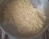 Foto del paso 3 de la receta: Noodles Yakisoba (con pollo y verduras salteadas al wok)