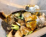 A picture of step 1 of Quang-Style Noodles with Snakehead Fish (Mỳ Quảng Cá Lóc).