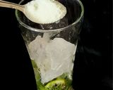 A picture of step 3 of Gondhoraj Lemon Mint Virgin Mojito.