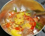 ম্যাগি চীজ অমলেট (maggi cheese omelette recipe in Bengali) রেসিপির ধাপ 2 ছবি