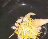 A picture of step 4 of Simple fried rice.