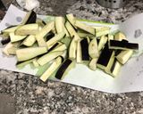 Foto del paso 2 de la receta: Palitos de berenjena al horno