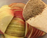 Foto del passaggio 2 della ricetta Cupcake di mele 🍎