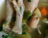 Foto langkah ke 4 dari resep Sup ceker kepala ayam.