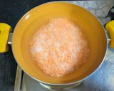 A picture of step 3 of Palak Khichdi.
