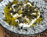 Foto del paso 6 de la receta Ensalada de Burrata con Pepinillos y Aceitunas negras