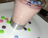 A picture of step 4 of Avocado Beetroot Smoothie.