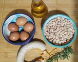 Foto del paso 1 de la receta: Tortilla de butifarra de huevo
