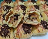 Foto langkah ke 8 dari resep Bolen Pisang Tanpa Korsvet.