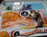 Schezwan noodles soup recipe step 2 photo