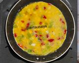 Foto langkah ke 3 dari resep Telur Dadar Jagung.