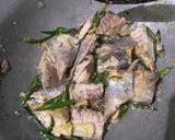 Foto langkah ke 3 dari resep Pindang Masak Cabe Ijo.