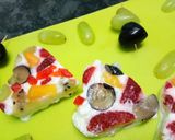 A picture of step 2 of Fruit Curd Delight.