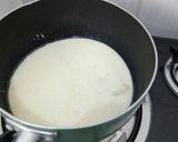 Foto langkah ke 3 dari resep Broccoli Cheese Cream Soup.