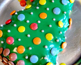 Foto del paso 8 de la receta: Christmas Tree Cake (Tarta de Arbolito de Navidad)