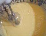 A picture of step 6 of Creamy red velvet cupcakes (without oven).