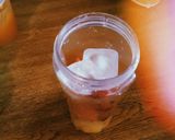 Foto del paso 2 de la receta: Licuado de frutilla y piña