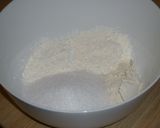 Pudingos vaníliakrém tortába, süteménybe recept fázis 1 fotója