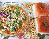 चटपटा सेव उसड (Chatpata sev usad recipe in Hindi) रेसिपी चरण 4 फोटो