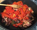 Une image de l'étape 11 de Haricots bicolores au chorizo,lard et poivrons grillés.