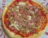 Foto del passaggio 6 della ricetta Pizza casalinga - ricetta pane angeli