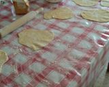 Foto del paso 3 de la receta: Orejas de carnaval sin azúcar