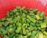 Foto langkah ke 2 dari resep Tumis Sayur Lompong.