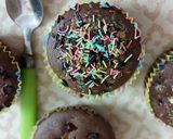 चॉकलेट और नट्स कपकेक (chocolate aur nuts cupcake reicpe in Hindi) रेसिपी चरण 11 फोटो
