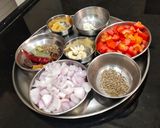 A picture of step 1 of Shahi Paneer.