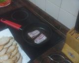 Foto del paso 3 de la receta: Bocadillo vegetal de lomo, bacon y mayonesa de cebolla frita