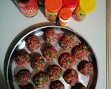 A picture of step 2 of Beef meat ball.