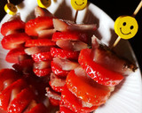 Foto del paso 2 de la receta: Fresas con anchoas o sardinas ahumadas 🍓🍓🐟🍊🍊